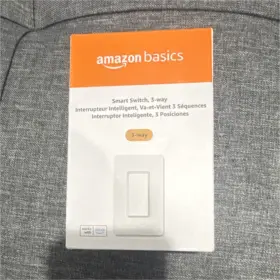 B095xbyd3q Amazon Basics Smart Switch 3-way White Wi-fi Alexa Compatible Decorator/rocker