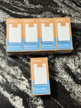 Deako 853006008323 Brand New Smart Switch Gen 2 Dhi Ds-msmm-whmc-ucx Pack Of 4 1 5 Total