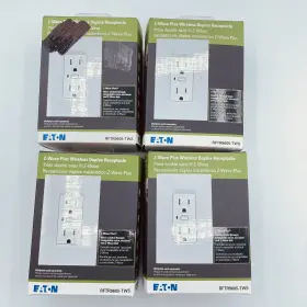Rftr9605-tws Eaton Lot Of 4 Z-wave Plus Wireless Duplex Receptacle - White
