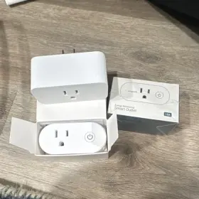 Hd34bx Emporia Energy Monitoring Smart Outlet 15a Wifi Plug White