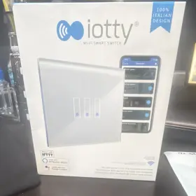 Lswu3w Iotty Wi-fi Smart Switch 3-gang White Glass App-controlled Alexa Google Ifttt