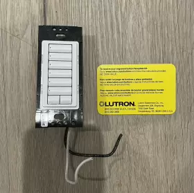 Lutron 027557868877 Rrdw-wh Radio Ra2 6 Button Keypad Plus Up And Down - White