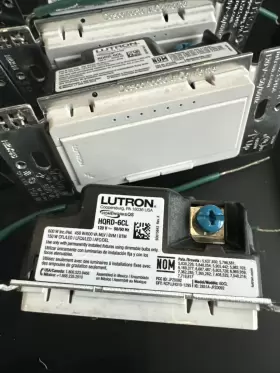 Hqrd-6cl-sw Lutron Homeworks Qs Rf Dimmer - Snow White