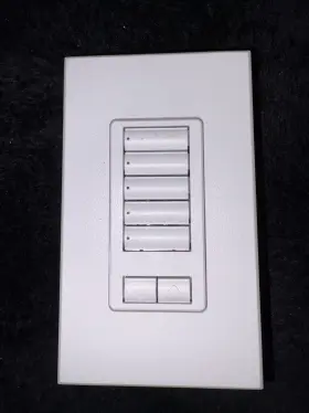 Qsws2-5brli Lutron 5-button App-controlled Smart Wall Switch White Push Button
