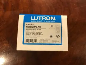 Rrd-1hn Lutron Radiora 2 Wh 6 Button R/l Keypad With Engrave Card