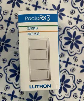 Lutron Rrst-w4b Sunnata Radiora 3 4-button Wall Keypad Switch White