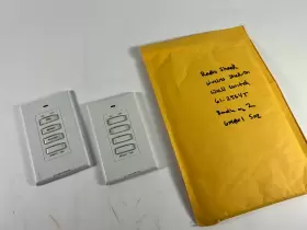 61-2564t Radioshack Radio Shack Wireless Stick On Wall Switch Bundle Of 2 #2 61-2564t Radioshack Radio Shack Wireless Stick On Wall Switch Bundle Of 2 #2