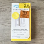 Switchmate Smart Wall Bluetooth App-controlled Rocker White RSM001WRC. Fixed Price $12.00.