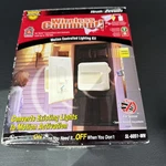 Heath Zenith SL-6051-WH Wireless Command Motion Controlled Lightning Kit. Fixed Price $27.00.