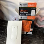 Commercial Electric HPSA11CWB Singlepole Smart 15 Amp Light Switch White. Fixed Price $15.00.